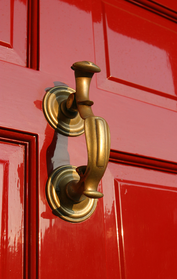 Choose Us to Install New Front Door Hardware for Your Chattanooga Home