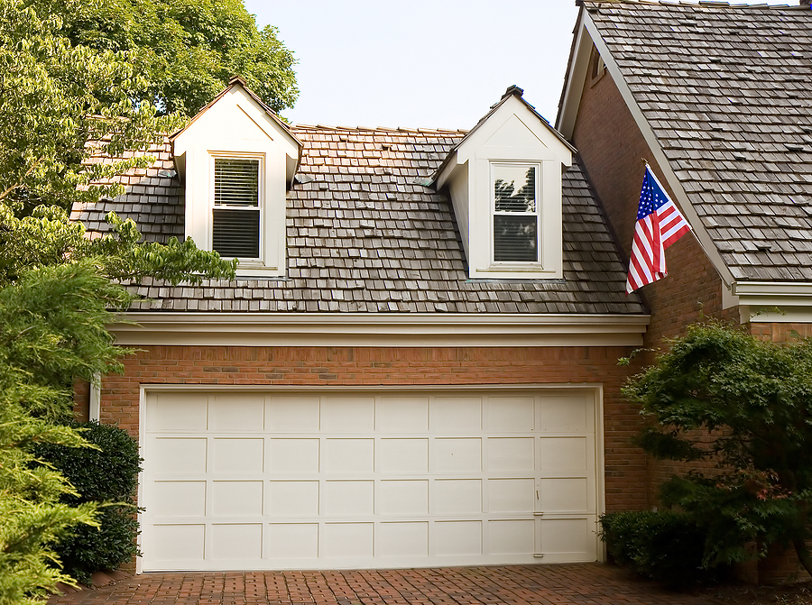 Why Install a New Garage Door at Your Mason Home? 31W Insulation